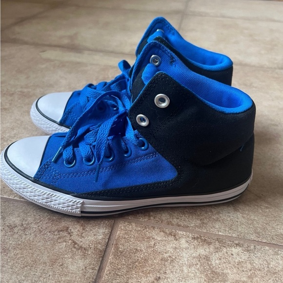 Blue high top converse - Picture 2 of 5